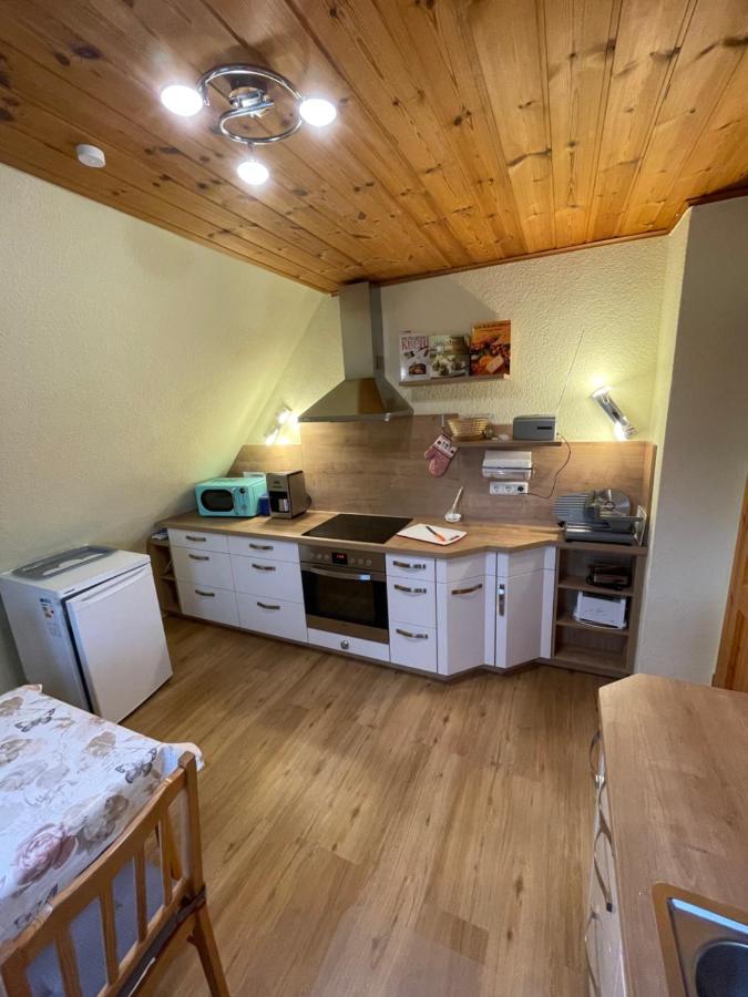 Ferienwohnung Beate Engelhardt Kleinern Exterior foto