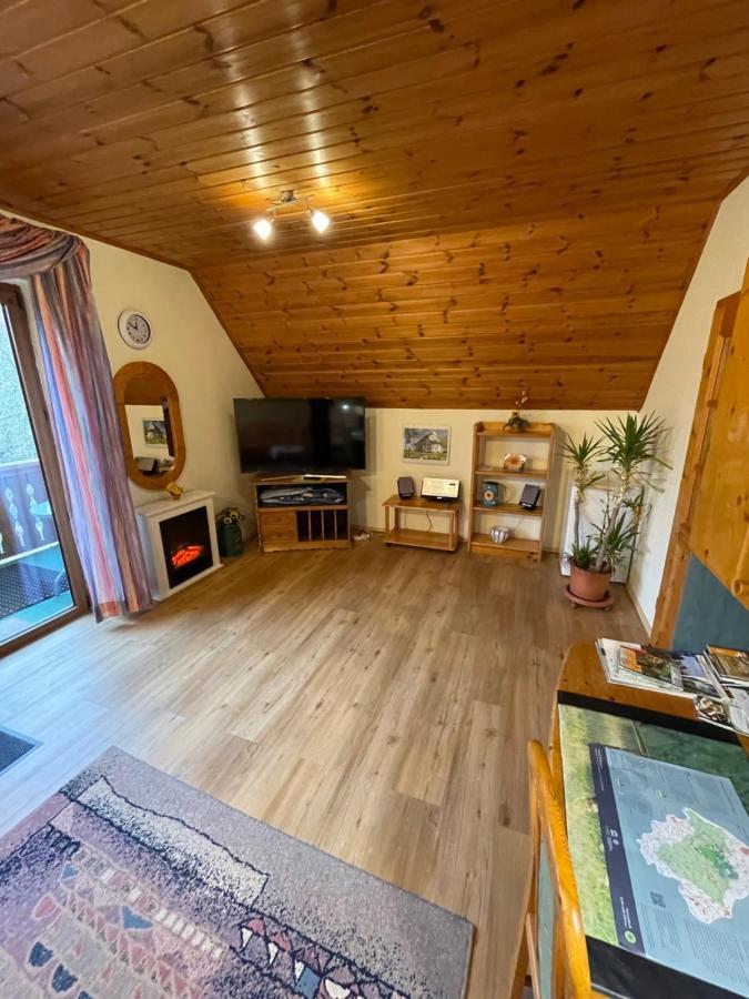 Ferienwohnung Beate Engelhardt Kleinern Exterior foto